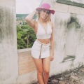Bella28