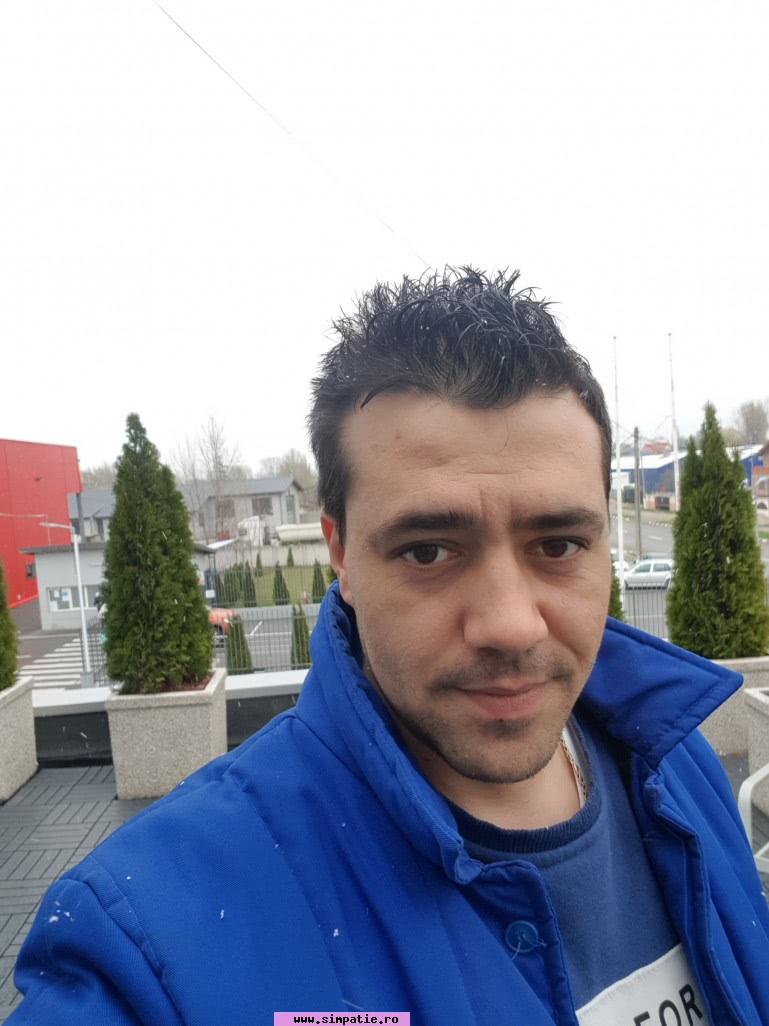 barbati singuri dambovita