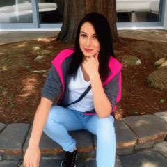 AndreeaLi
