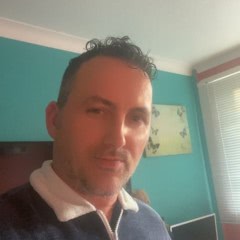 Catalin8