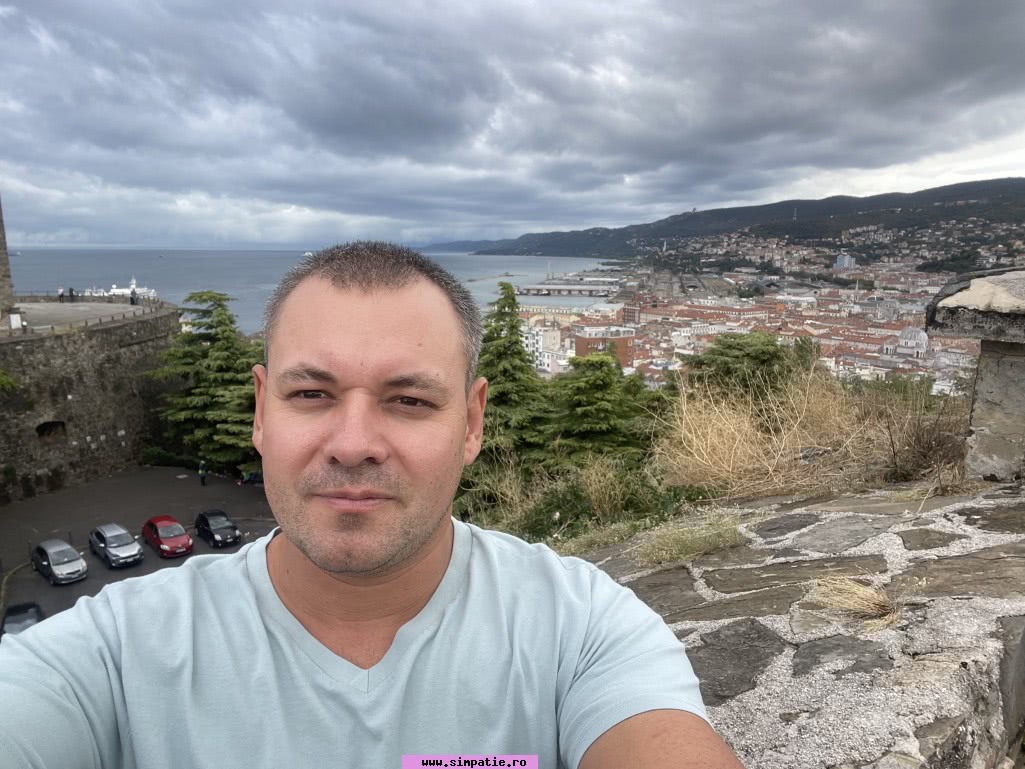 matrimoniale barbati harlau