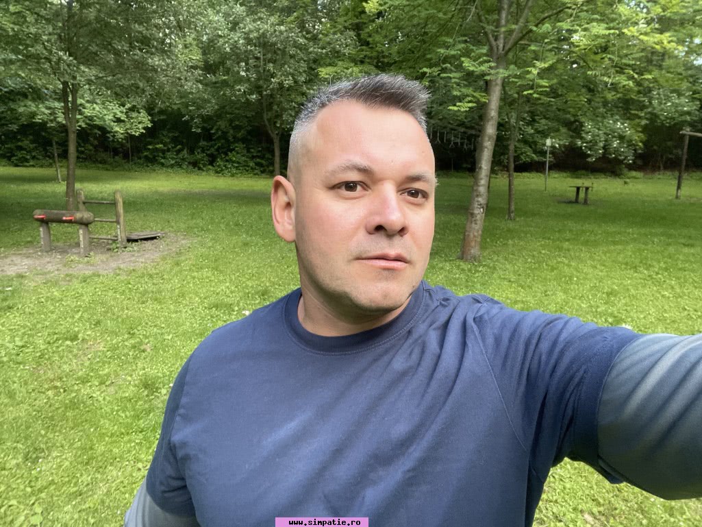 barbati singuri pascani