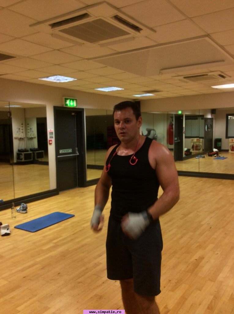 matrimoniale barbati harlau