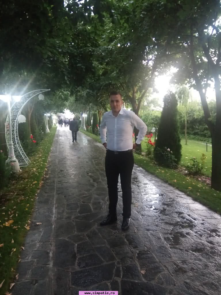 barbati singuri cisnadie