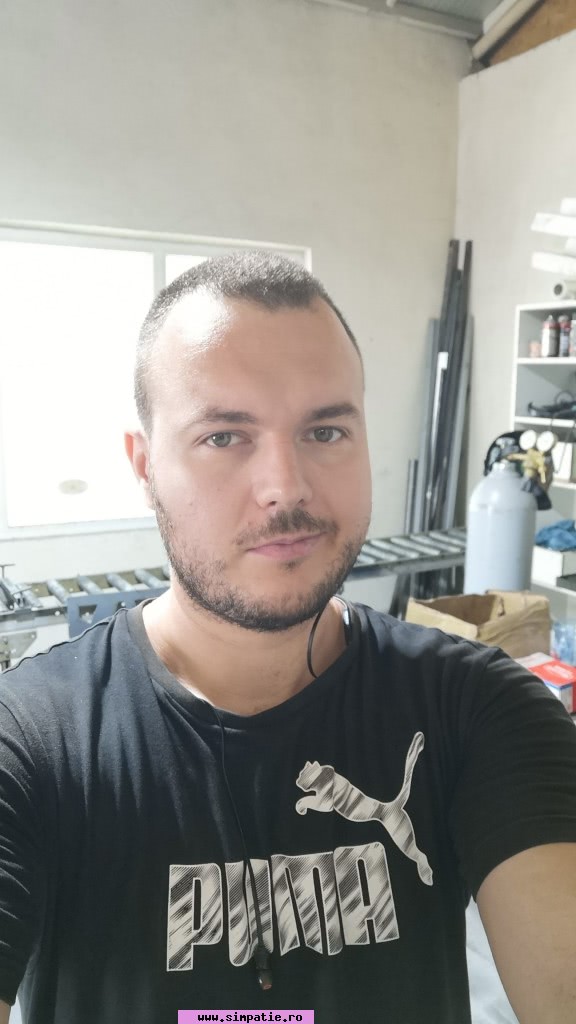barbati singuri mioveni