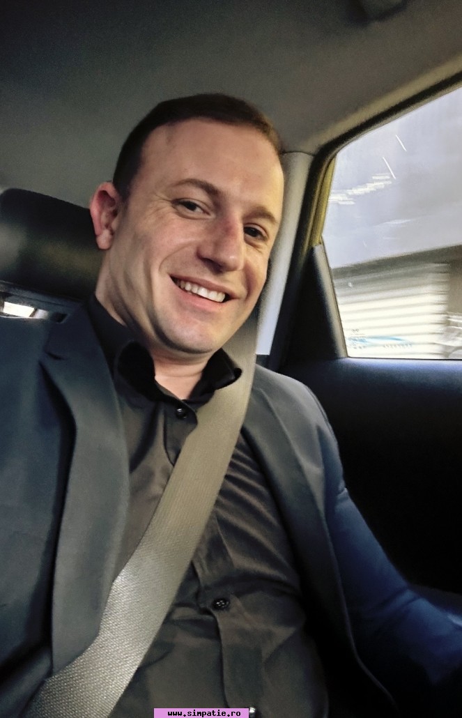 barbati singuri sector 2