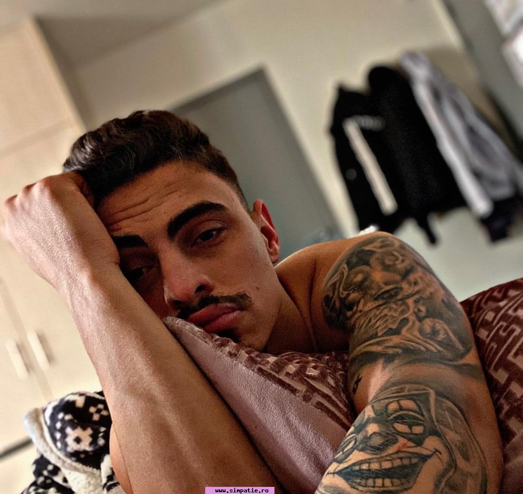 Alexandru2512 25 ani - barbati singuri adjud Vrancea barbati singuri adjud