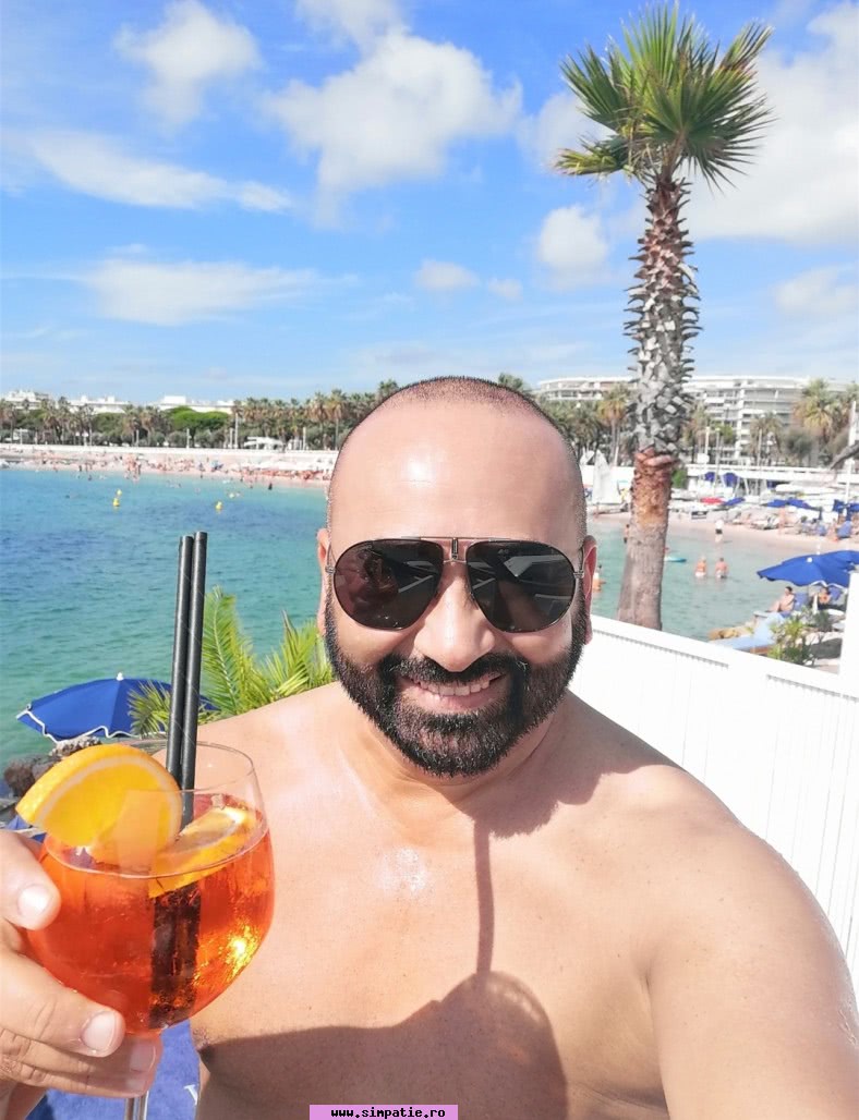 persoane singure bucuresti