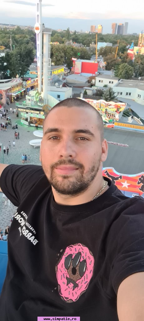 barbati targu frumos