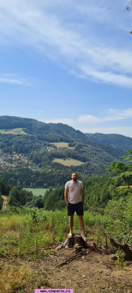 matrimoniale barbati harlau