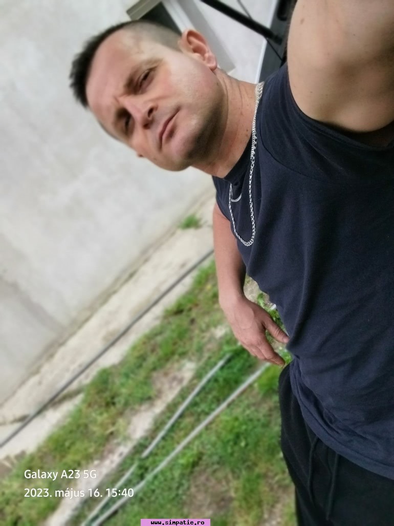 barbati singuri huedin