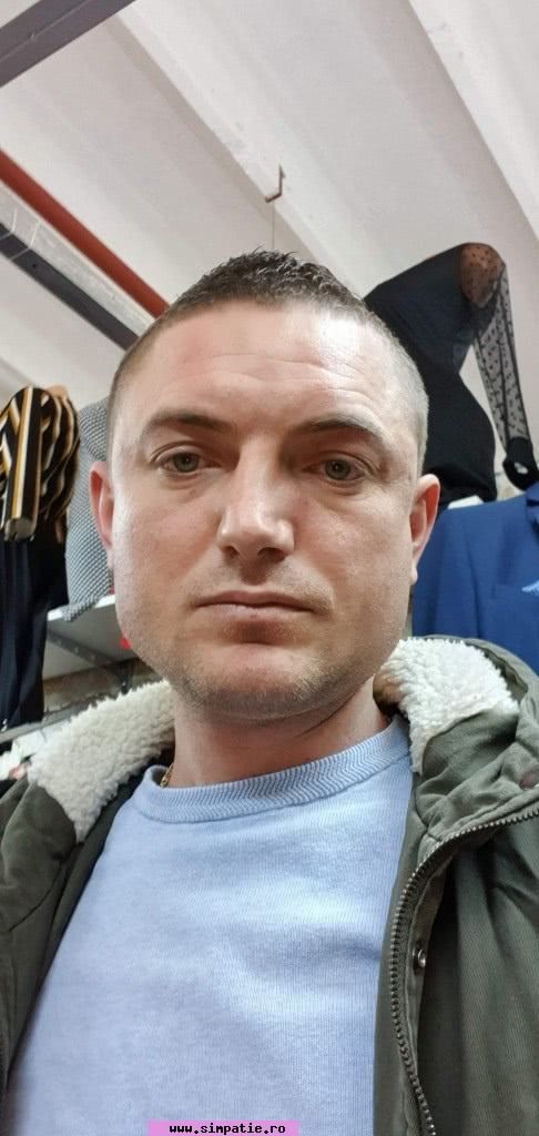 matrimoniale barbati harlau