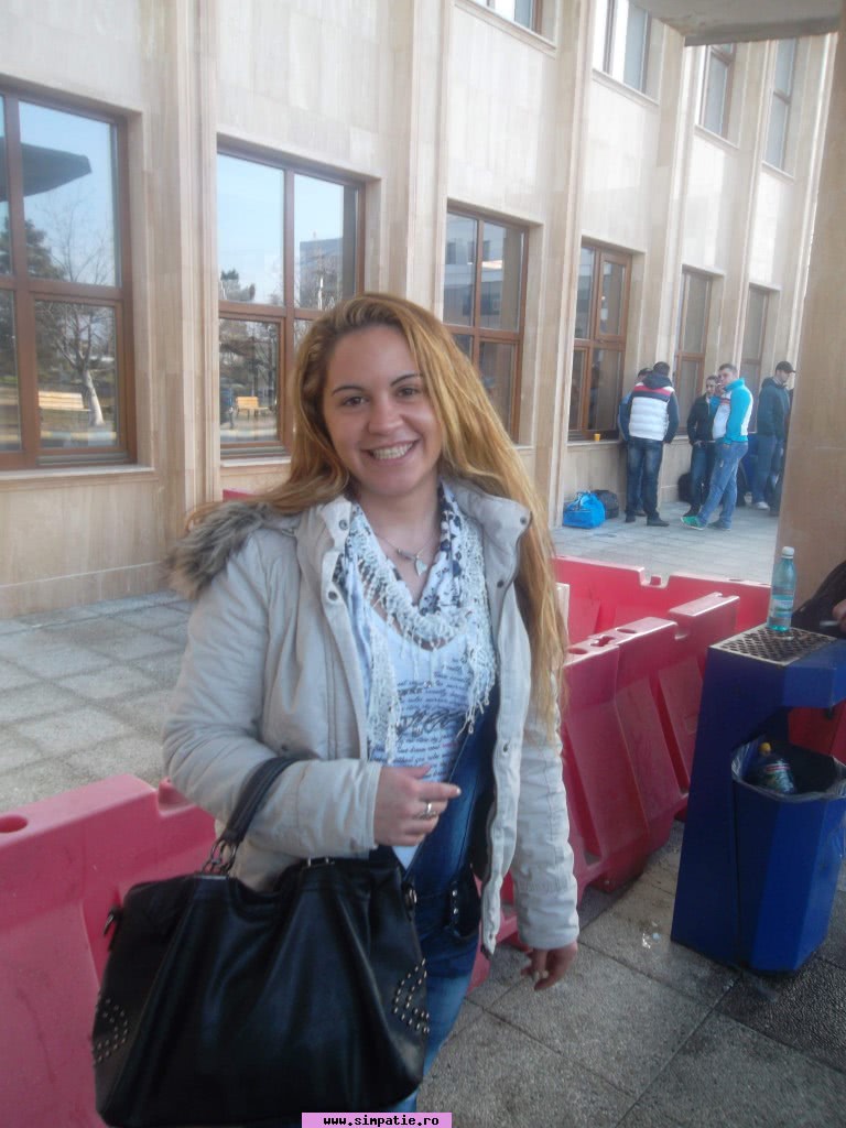 matrimoniale femei singure cu poza