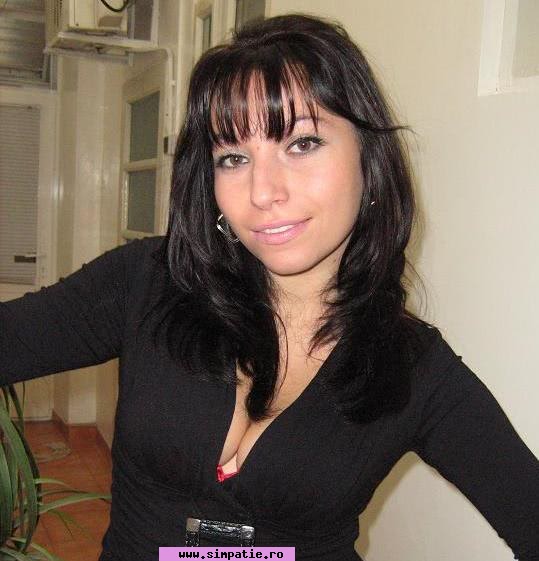 femei singure moreni