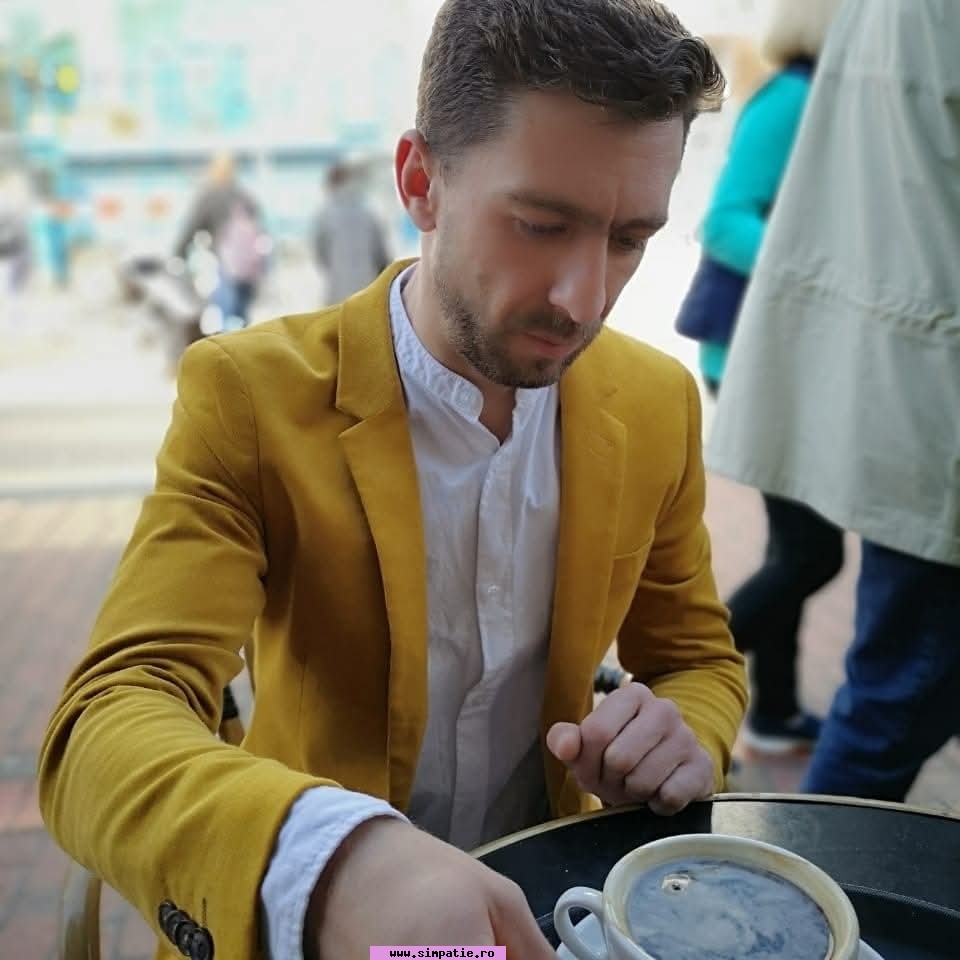 matrimoniale barbati harlau