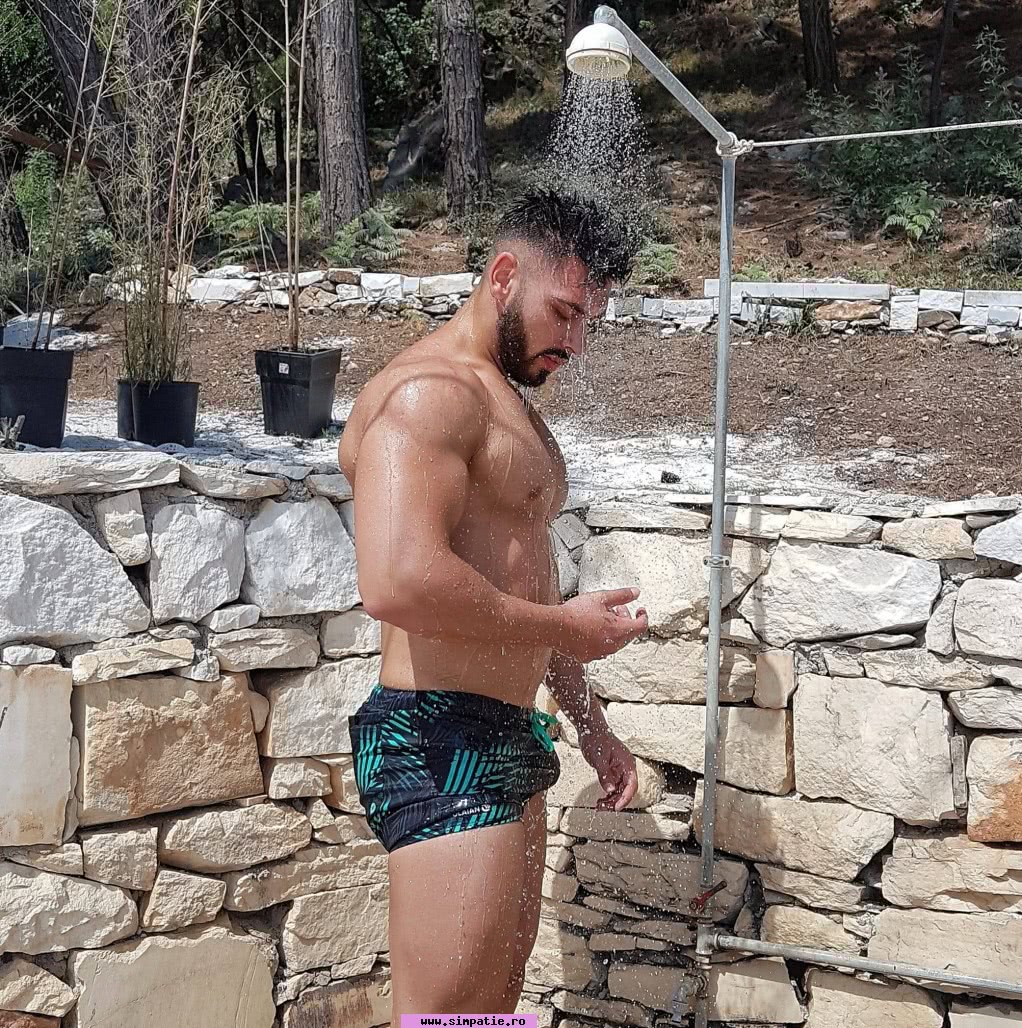 barbati singuri dej