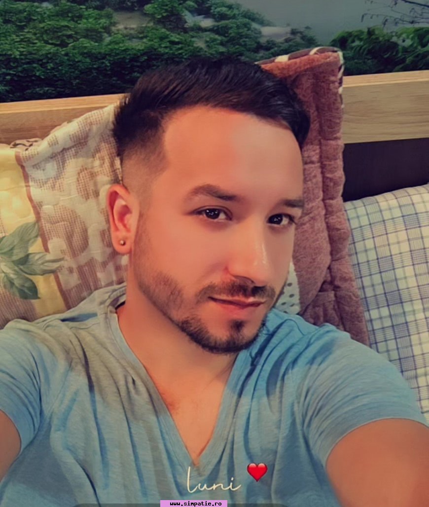 baieti caras severin