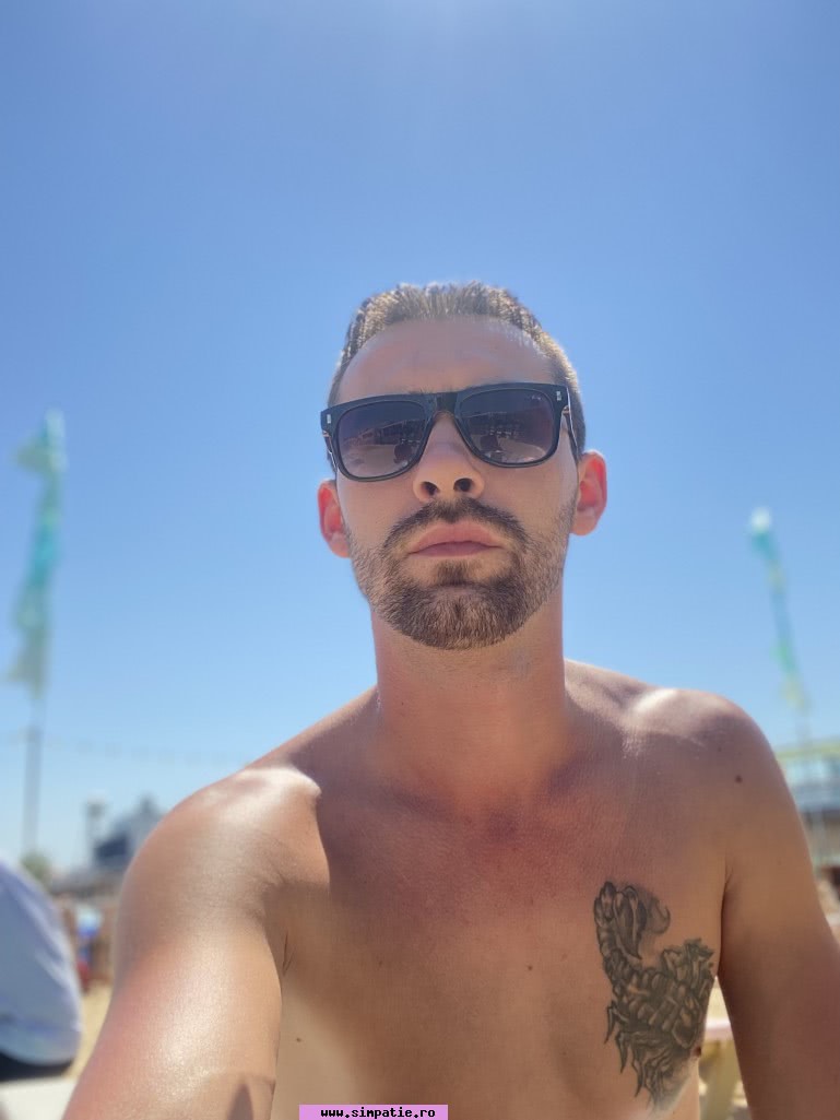 baieti caras severin