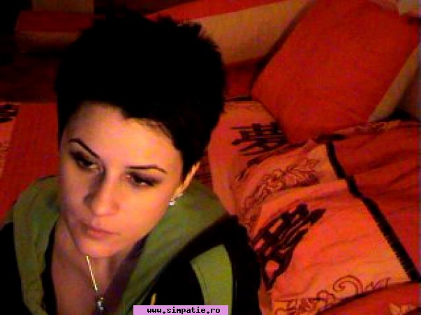 matrimoniale femei singure cu poza