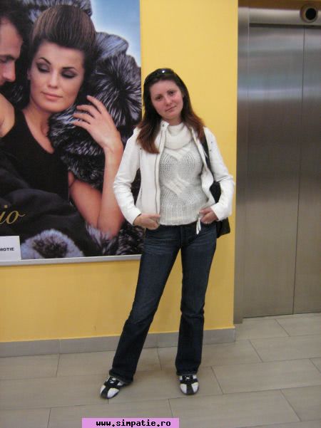 femei singure din galati