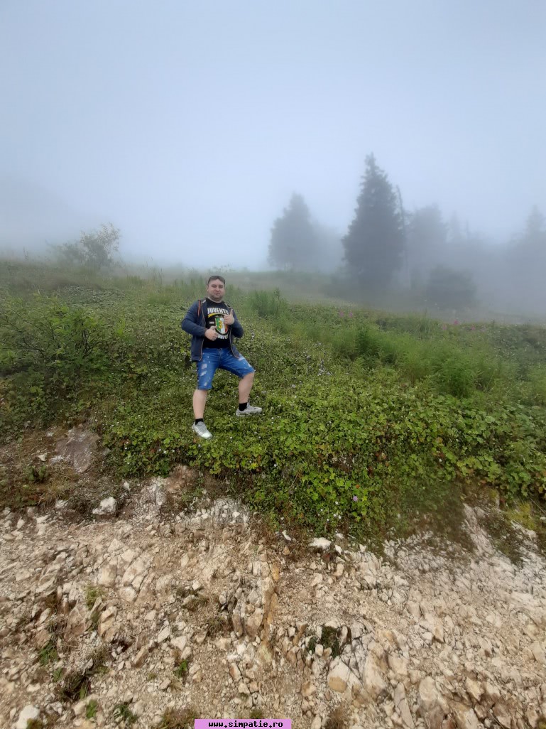 barbati singuri pascani