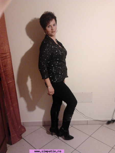 femei care cauta barbati pentru casatorie