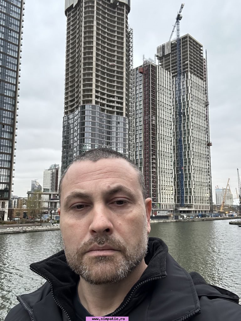 barbati singuri petrila