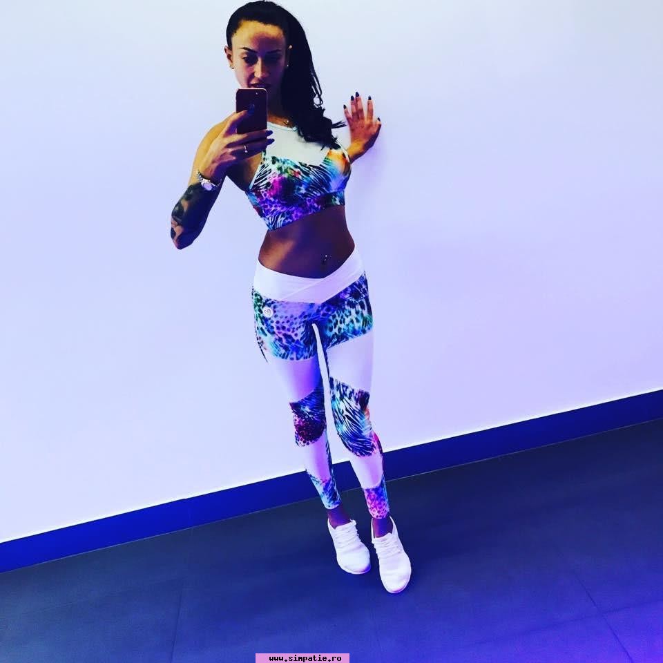 romanian girl for friendship