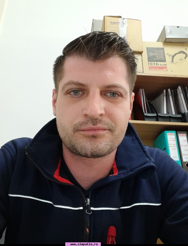 matrimoniale barbati harlau