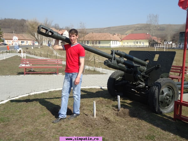 barbati singuri gheorgheni