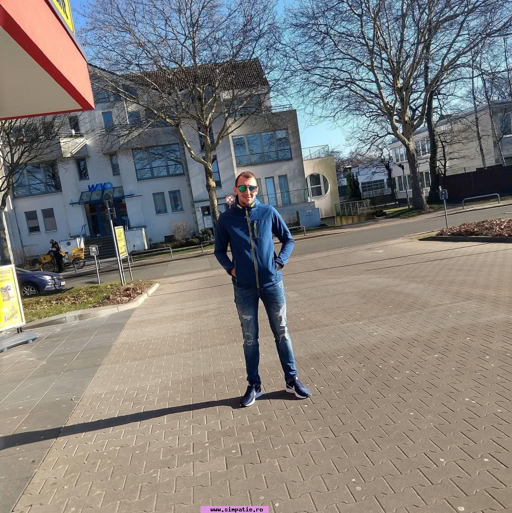 barbati singuri lupeni