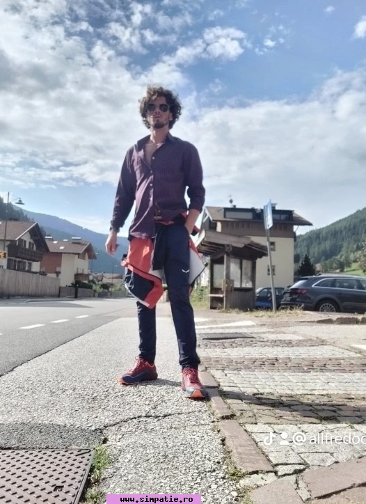 barbati singuri comanesti