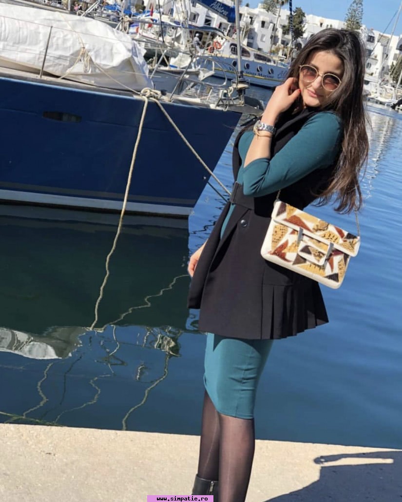 escorte valenii de munte