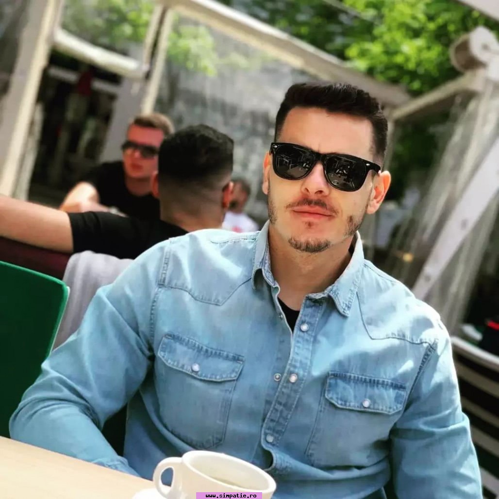 matrimoniale barbati victoria