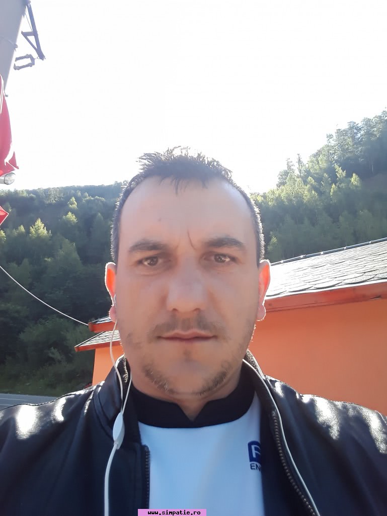 matrimoniale barbati victoria