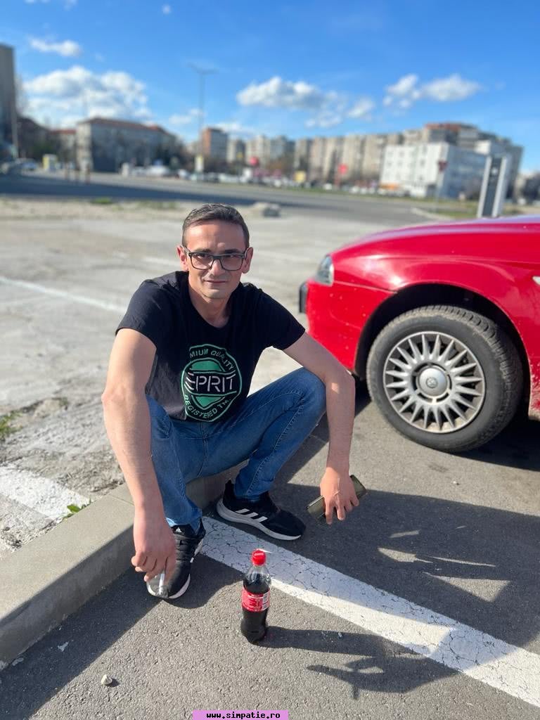 barbati singuri arad