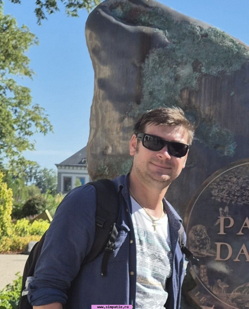 barbati singuri comanesti