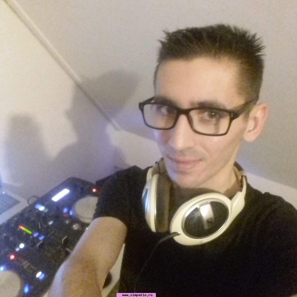 barbati singuri mures