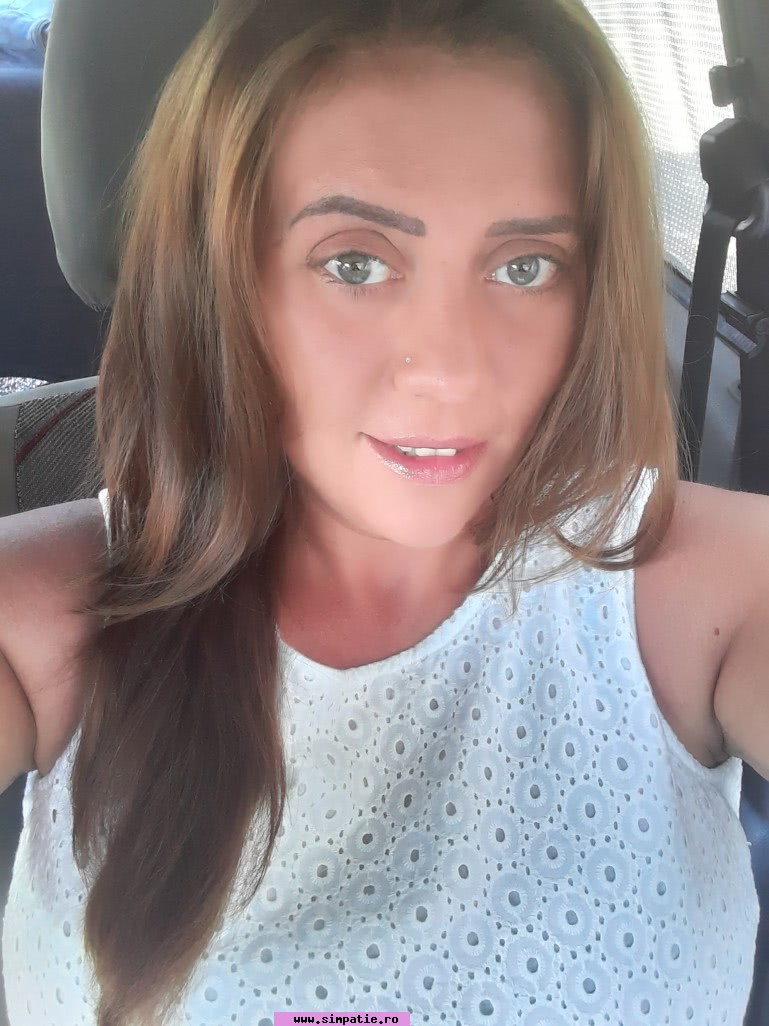 matrimoniale femei singure cu poza