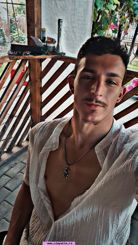 barbati singuri mangalia