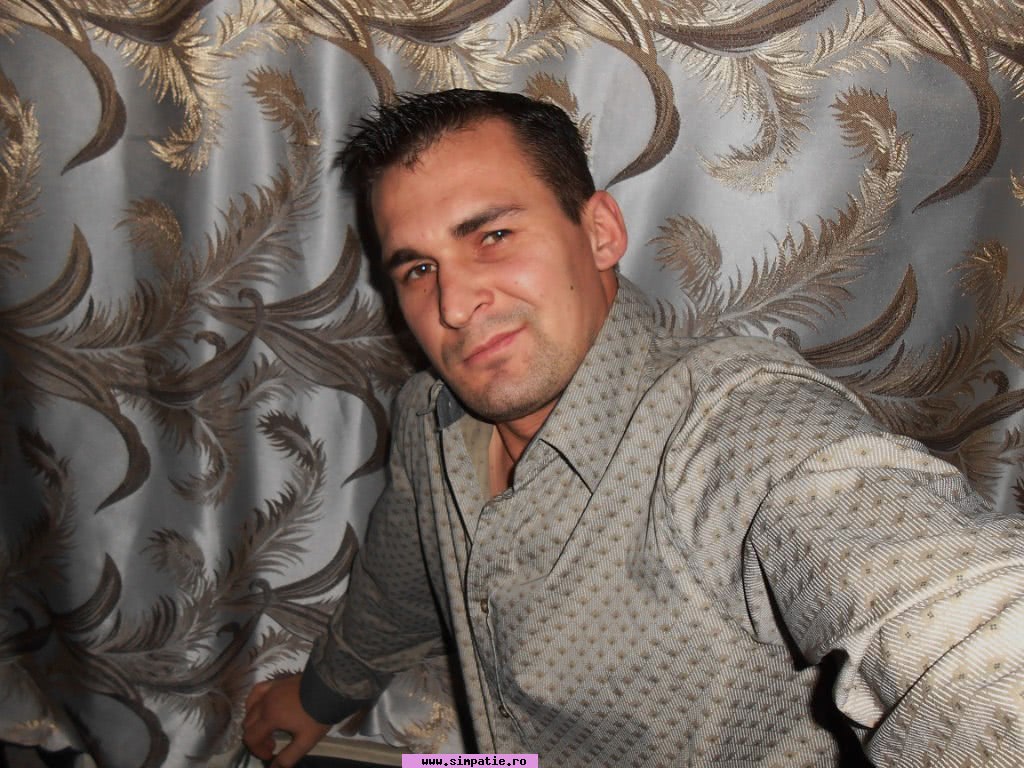 barbati singuri sector 2