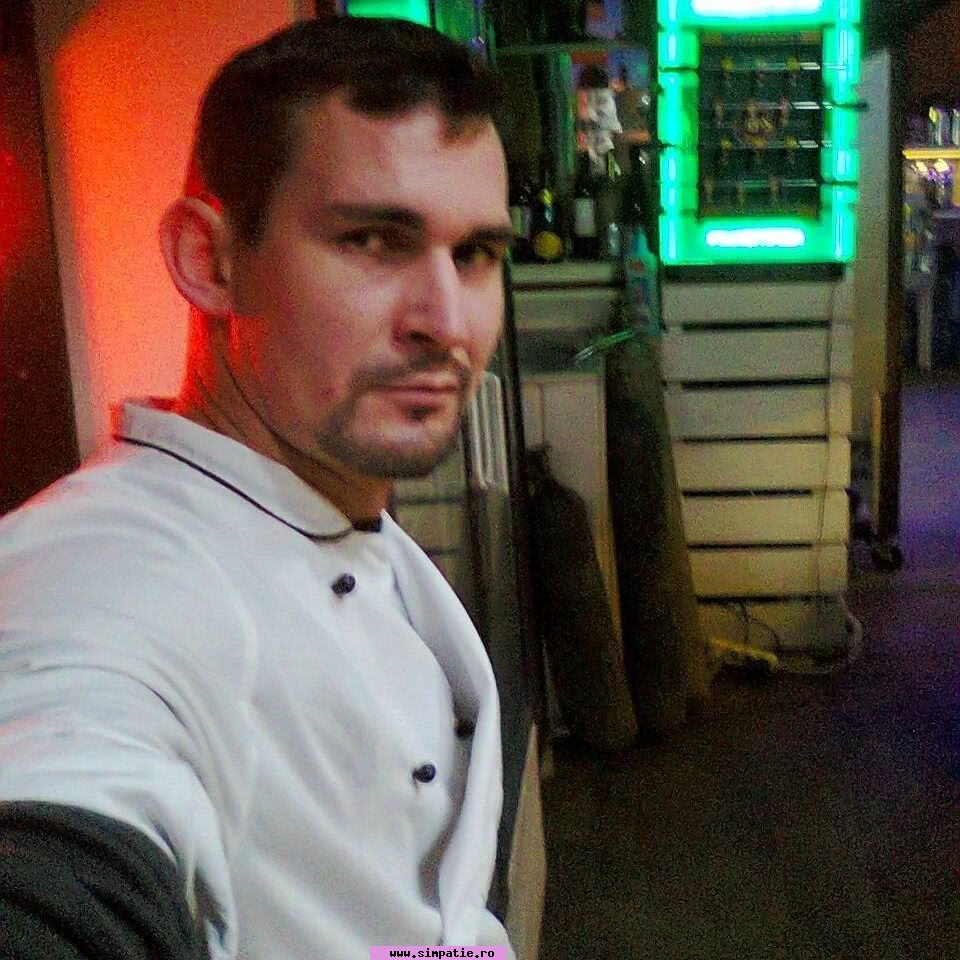 barbati care ofera sprijin financiar