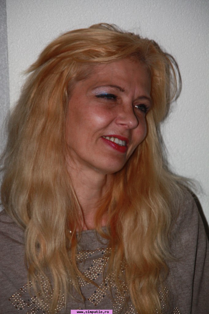 mame singure