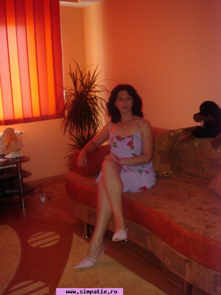 femei singure din galati