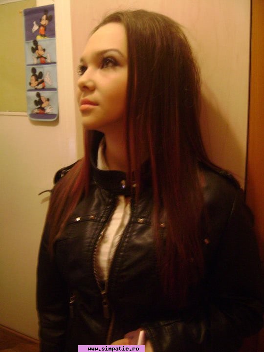 femei singure cu adresa de facebook