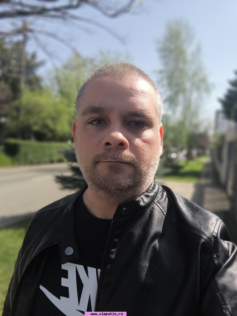 barbati singuri lugoj