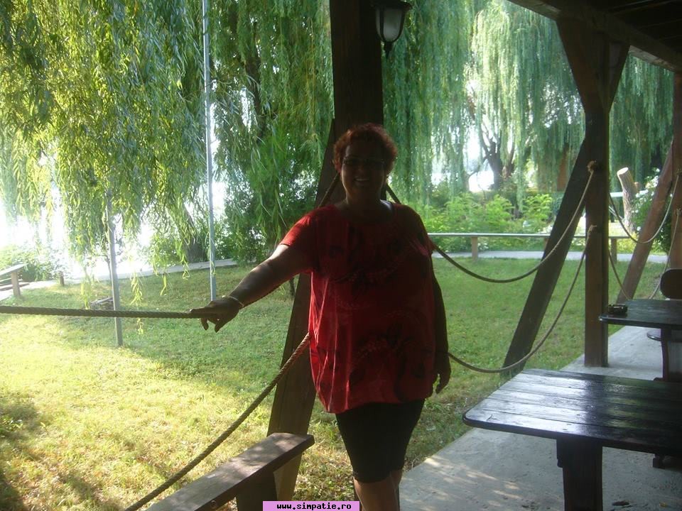 matrimoniale femei singure cu poza