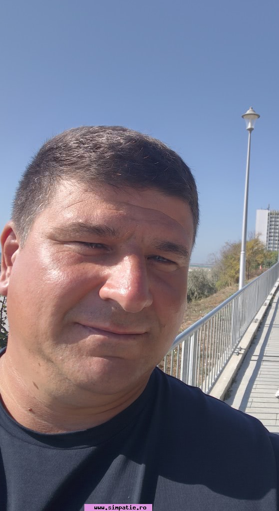 barbati curtea de arges