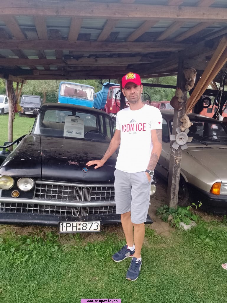 barbati curtea de arges