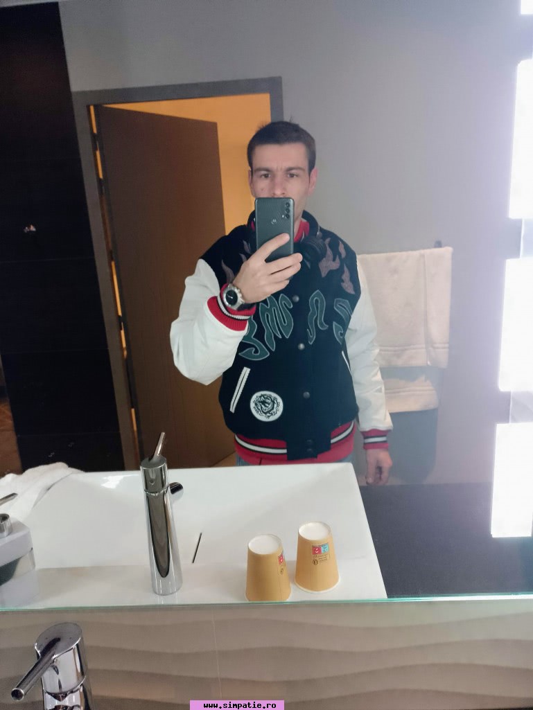 barbati curtea de arges